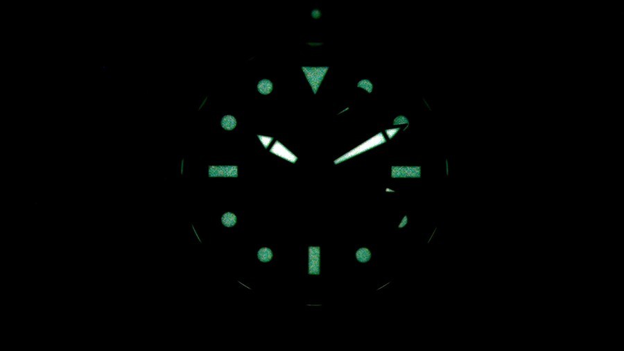 sel03004b0 m force air diver.still016 900x506