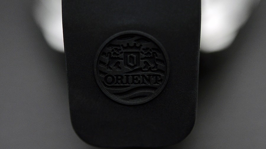 sel03004b0 m force air diver.still023 900x506