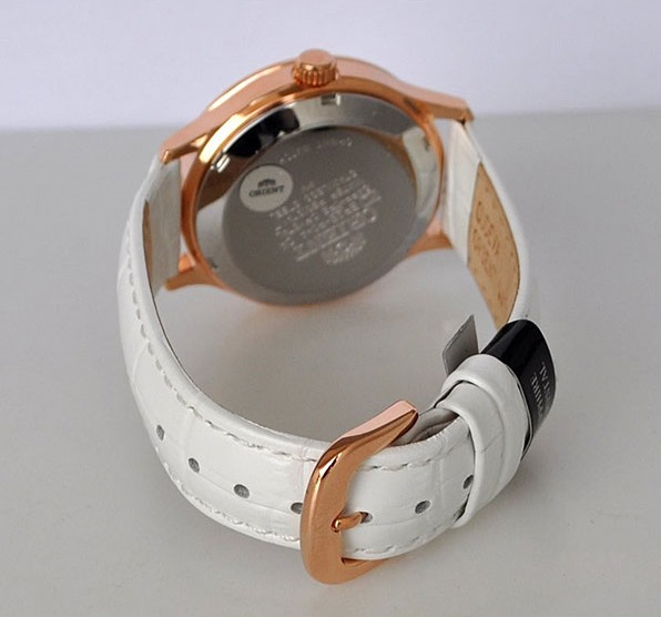 ER2E002W watch