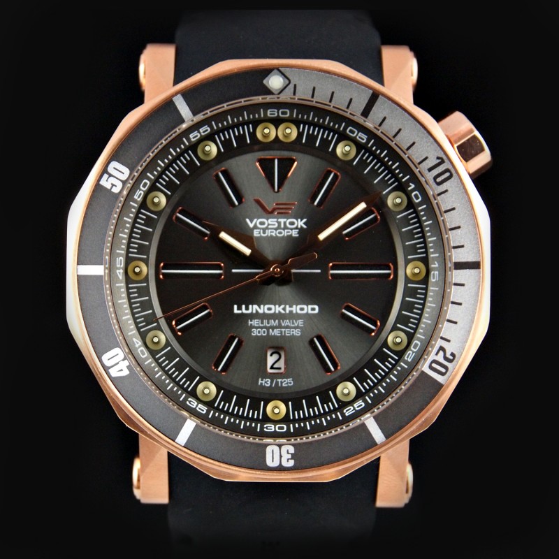 lunokhod montre or doré