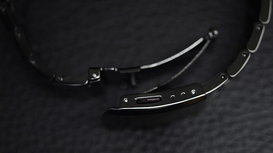 fer02005b0 disk.still018