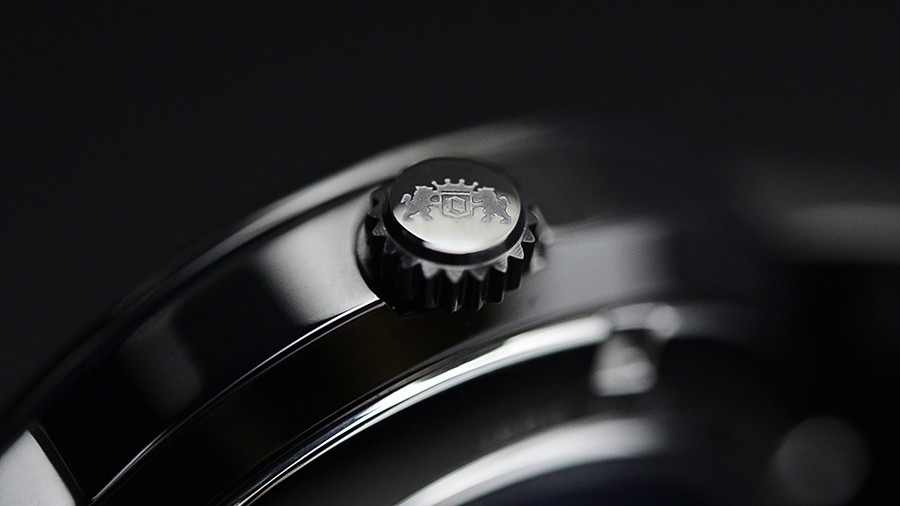 fer02005b0 disk.still020