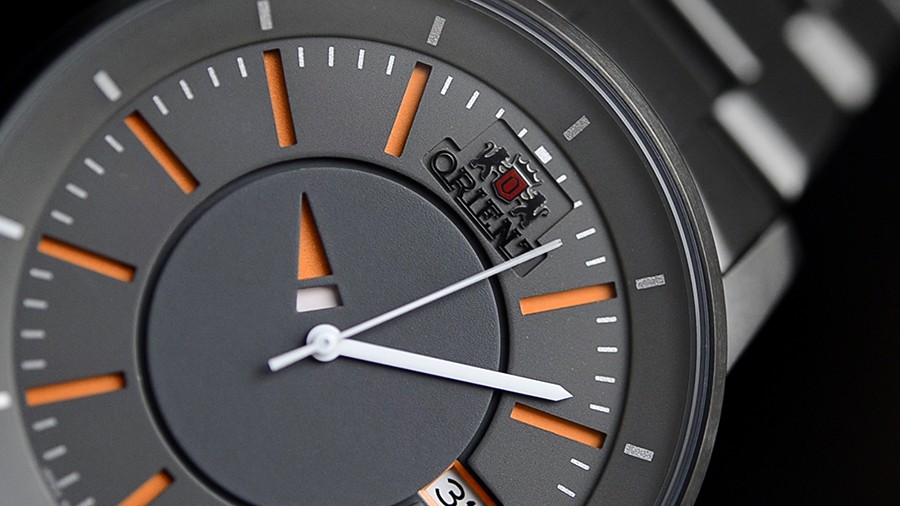 fer02006a0 disk.still039