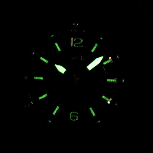 FNR1XwH003B0 4