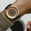 ZinvoBladeGoldNewWebsiteLifestyle1 1