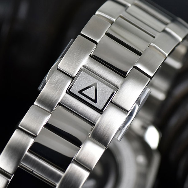Alpina AL 525LBG4V6B seastrongconteenium300diver 9