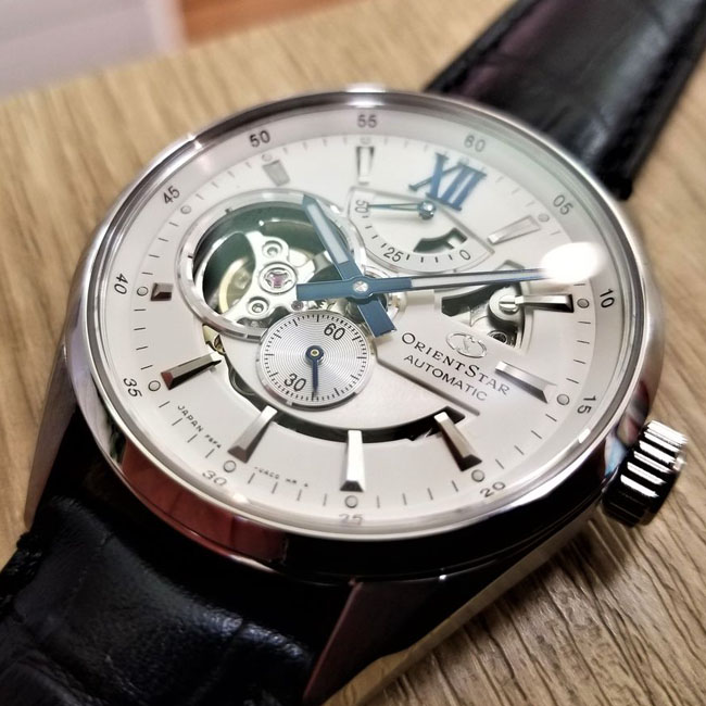 Orient Star Modern Skeleton RE-AV0007S RE-AV0007S00B automatic