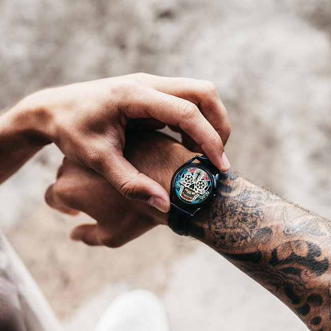 MR JONESWATCHES 31 M4 THE LAST LAUGH TATOO 5