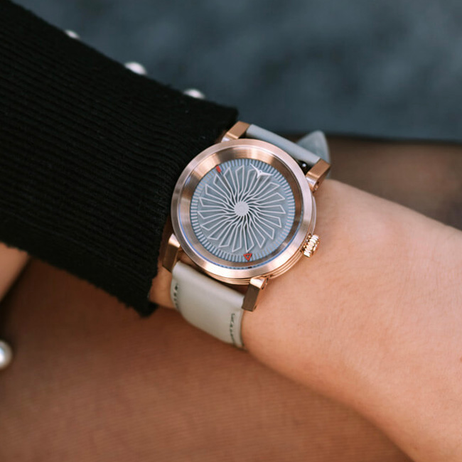 Zinvo Blade essence Conteenium 7