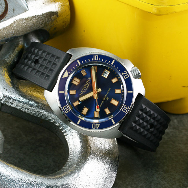 Nethuns Aqua AS304 Steel - automatic watches divers