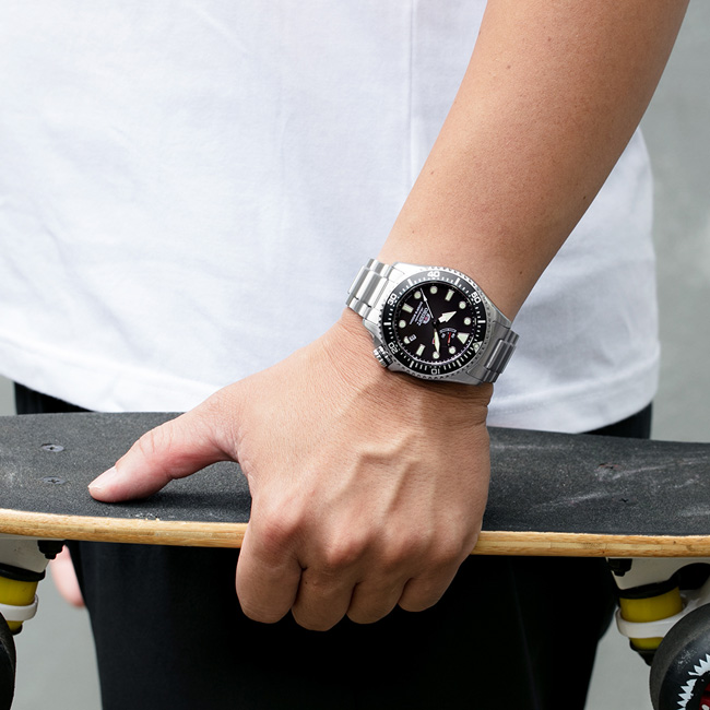 Orient Triton RA-EL0001B RA-EL0001B00B - automatic watch