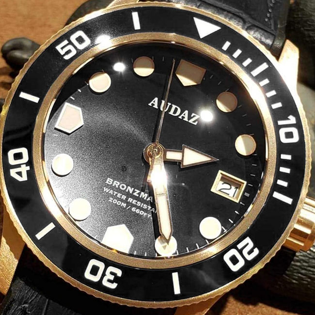 ADZ 2065 01 Conteenium 5