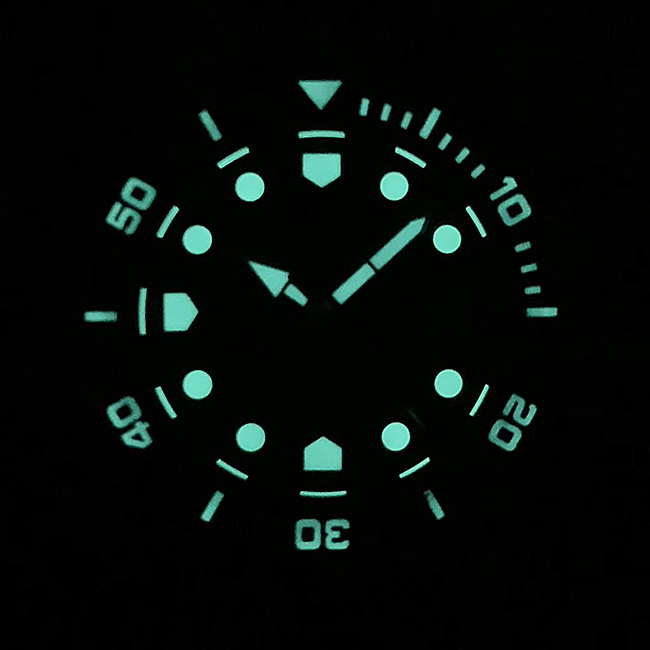 ADZ 2065 01 Conteenium 9