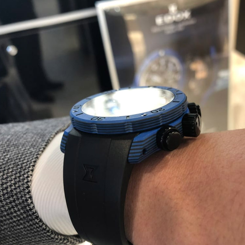 Edox CO-1 Carbon Chronograph 01125-CLNBUN-NINBU automatic Edox CO-1 Carbon Chronograph 01125-CLNBUN-NINBU automatic