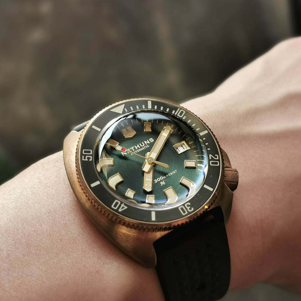 NETHUNS AQUA STEEL 300 AS301 時計