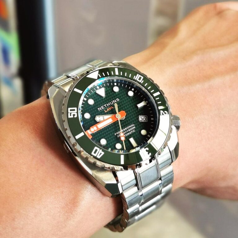 Nethuns Lava II Steel LS254 Conteenium 3