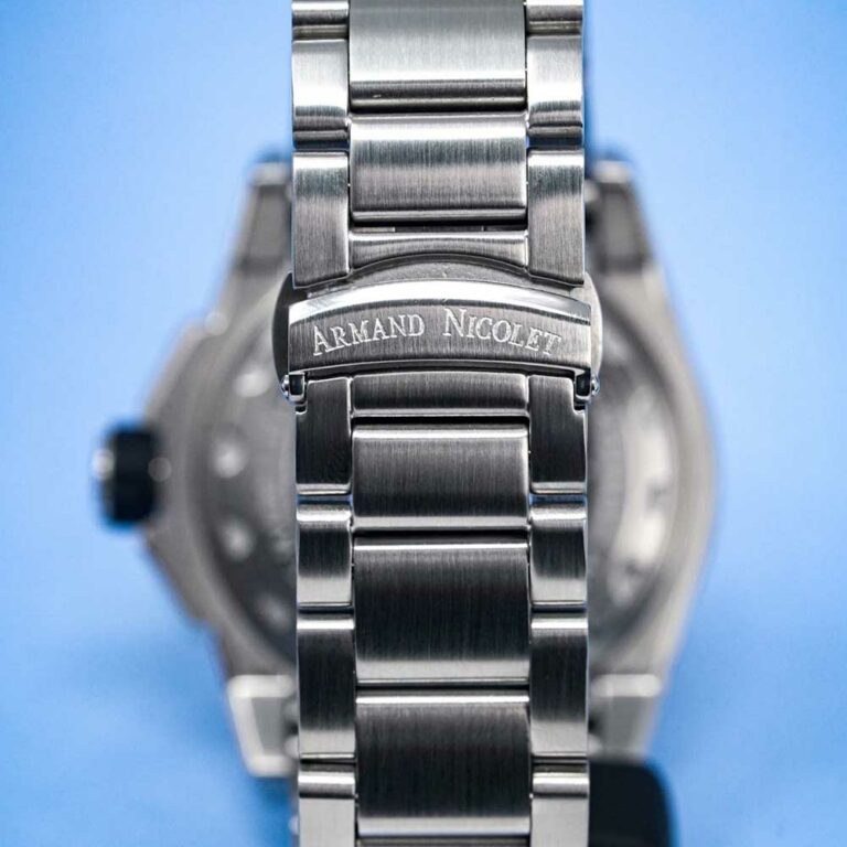 Armand Nicolet JSS Super Sport GMT A486HOA NR MA4480AA Conteenium 12
