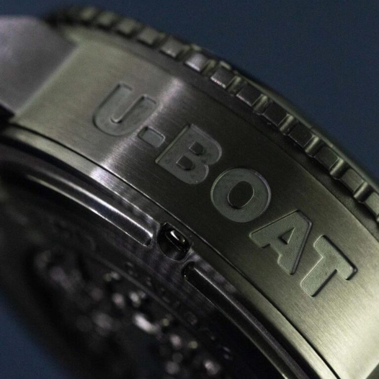 U BOAT Sommerso Diver Date 9015 Conteenium 4