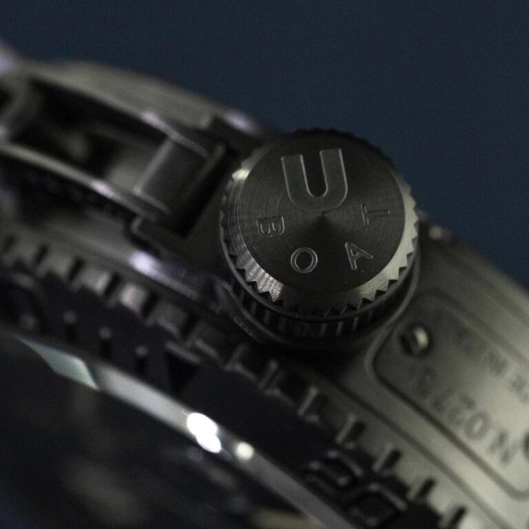 U BOAT Sommerso Diver Date 9015 Conteenium 6