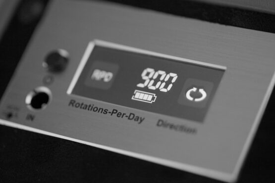 Benson Compact Touchscreen 555x370 1