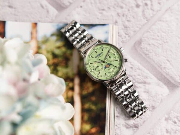 Zeppelin watch 8637 M 4 Marine