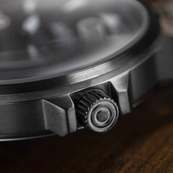 Watch AVI 8 AV 4063 03 b