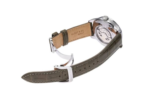 Watch Orient RE AV0B10G b