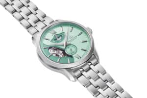 Watch Orient RE AV0B11E a