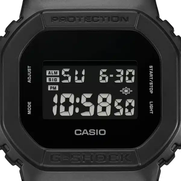 Watch Casio DW 5600UBB 1ER b