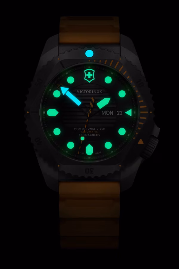 Victorinox Watch 241996 g Victorinox Watch 241996 g