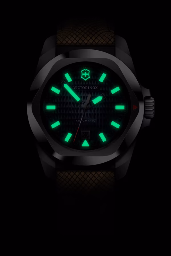 Victorinox Watch 242018.1 e