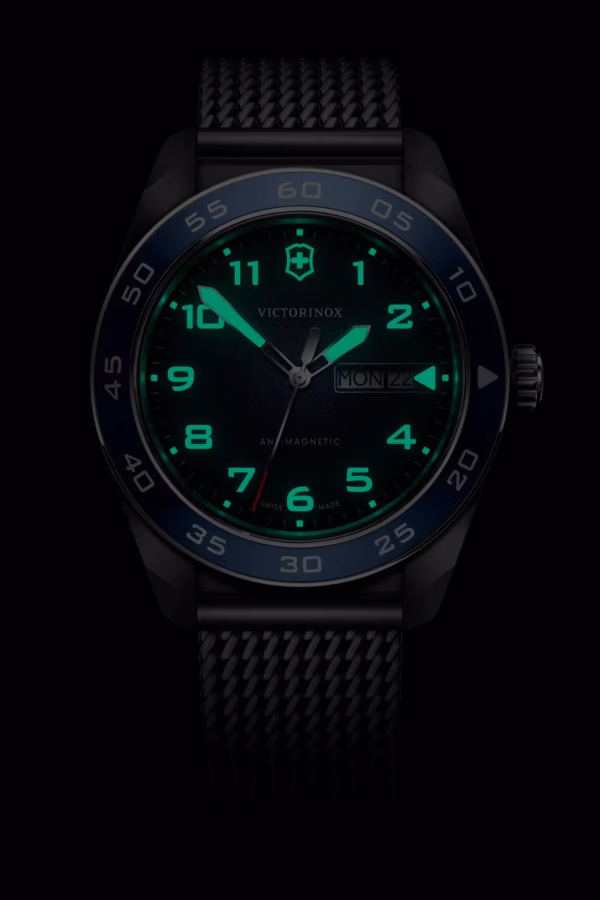 Victorinox Watch 242042 a