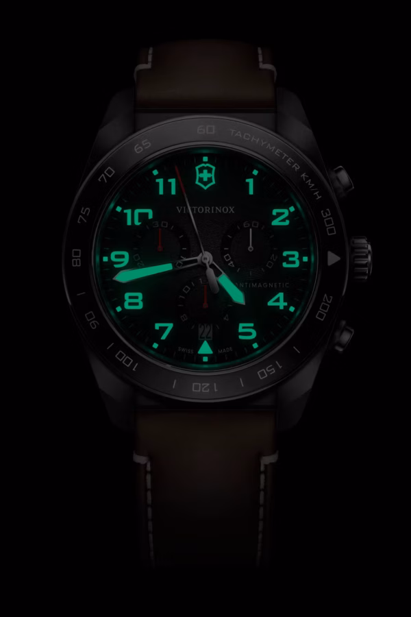 Victorinox Watch 242046 b