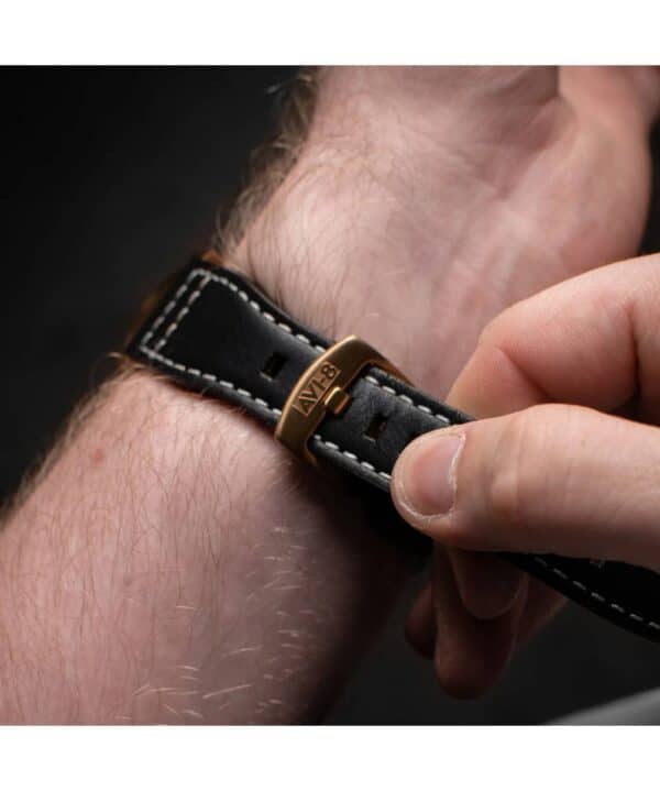 AVI 8 Watch AV 4089 07 e