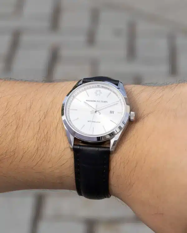 Maison du temps Watch MTOMICRON ARGENT CUIR NOIR d