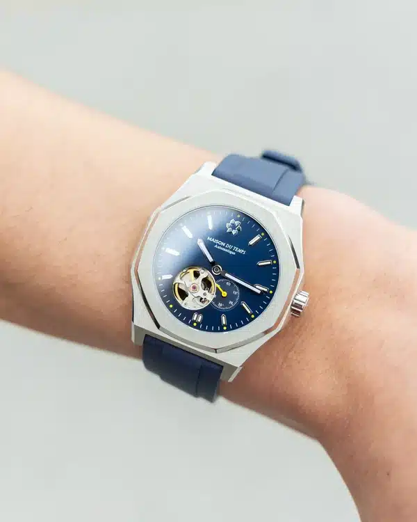 Maison du temps Watch MT DELTA COEUR OUVERT BLEU b Maison du temps Watch MT DELTA COEUR OUVERT BLEU b