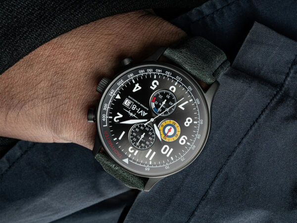 AVI 8 Watch AV 4011 0D d