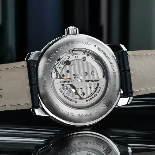 Zeppelin Watch 8566 3 b