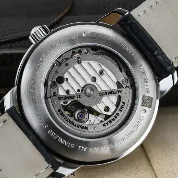 Zeppelin Watch 8568 3 b