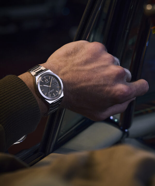 timex watch TW2Y25000 d